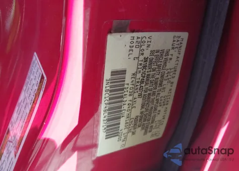 2011 Nissan Versa 1.8S из США, поврежденный, VIN 3N1BC1CP4BL437197